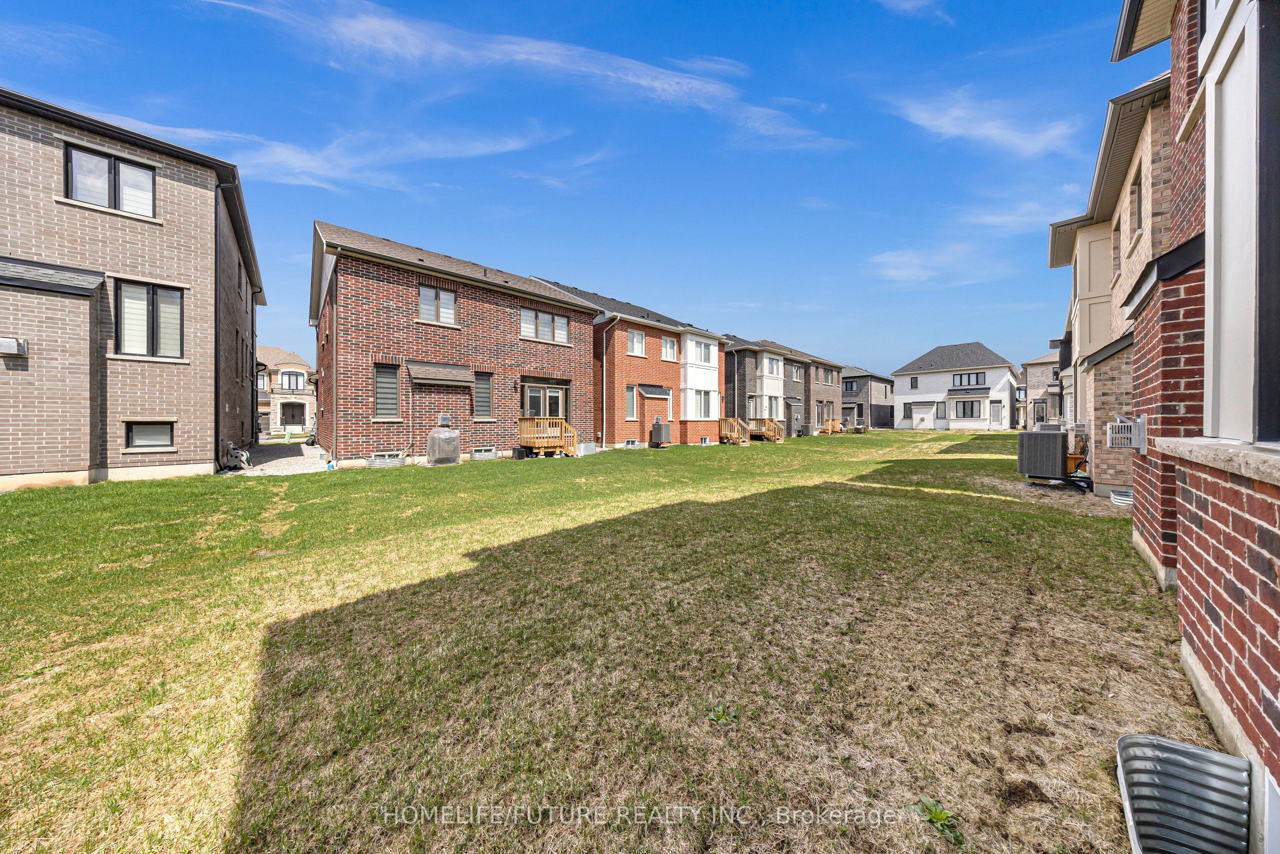 Additional image 4 of 1416 Swallowtail Lane, Pickering, ON, L1X 0N8