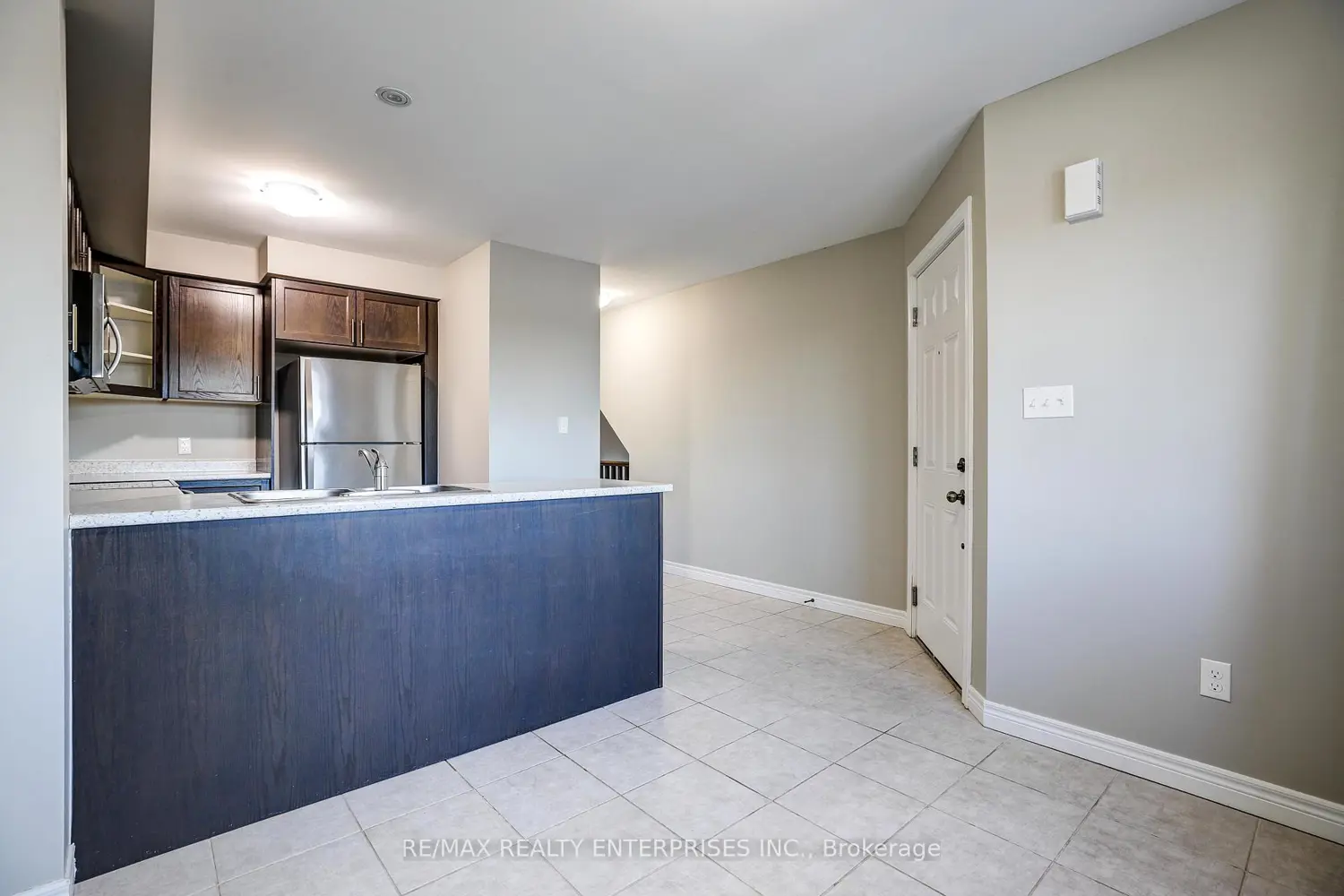 85 Mullin Drive 2B photo 3