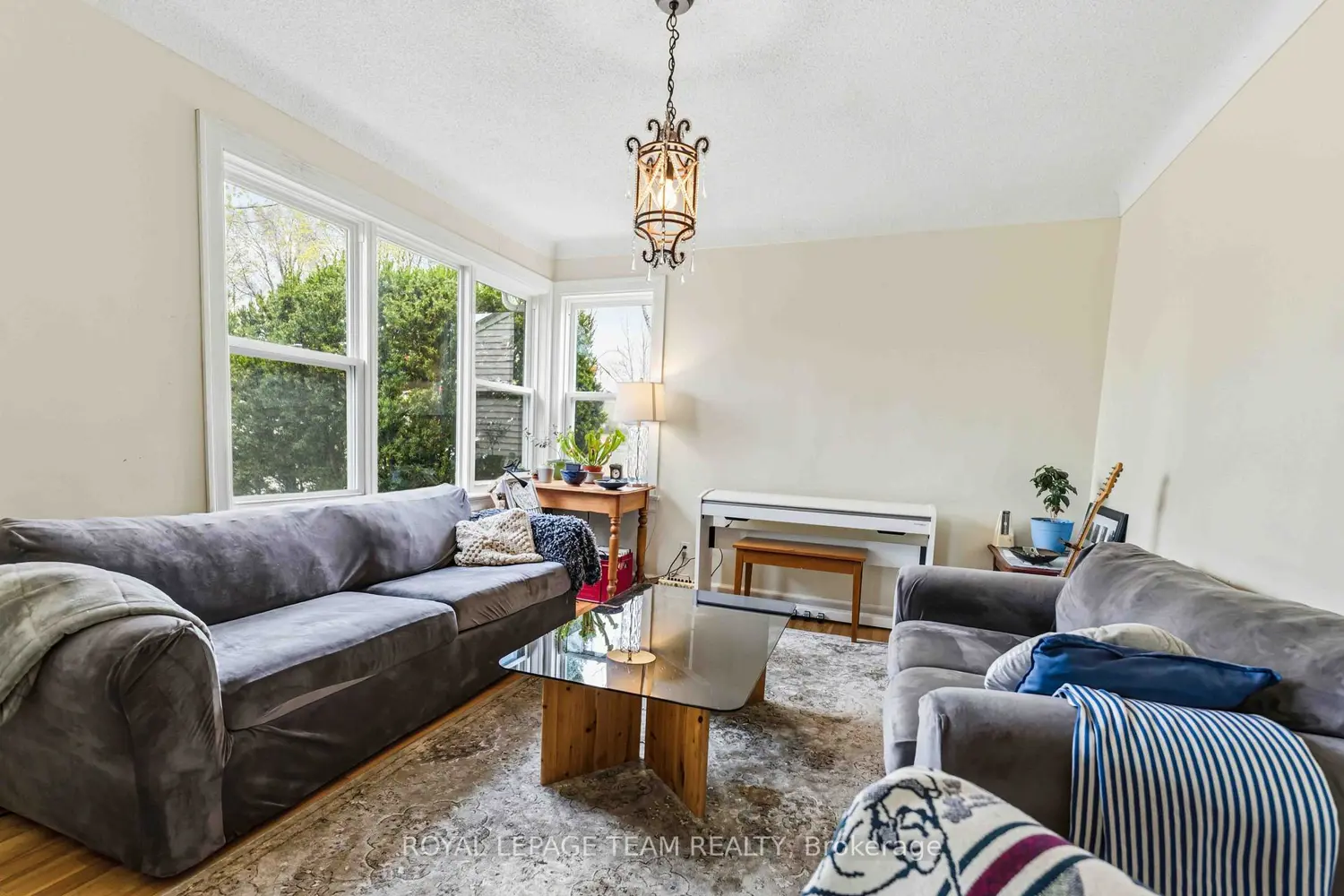 Additional image 3 of 1272 Livingstone Avenue
