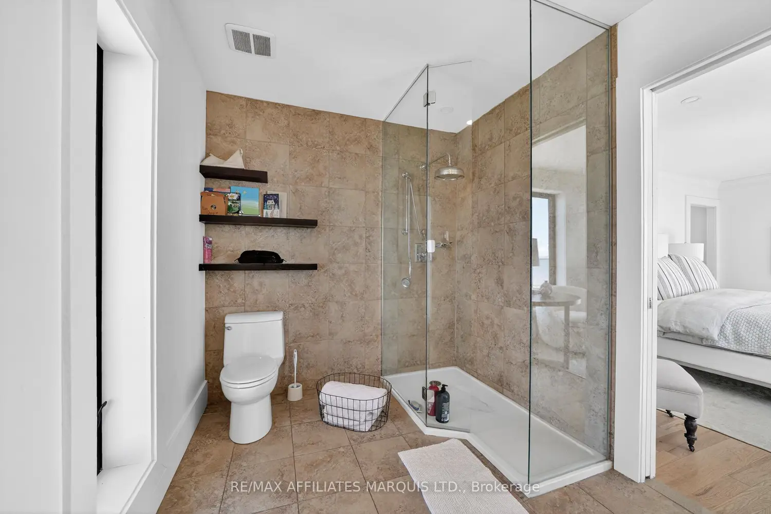 Additional image 11 of 6404 Le Domaine Road