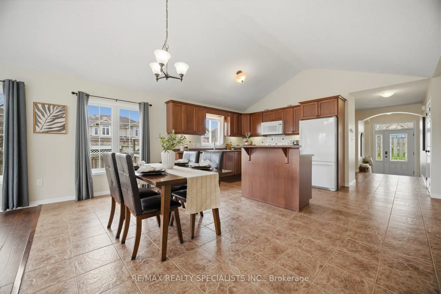 Additional image 6 of 650 Reid Crescent