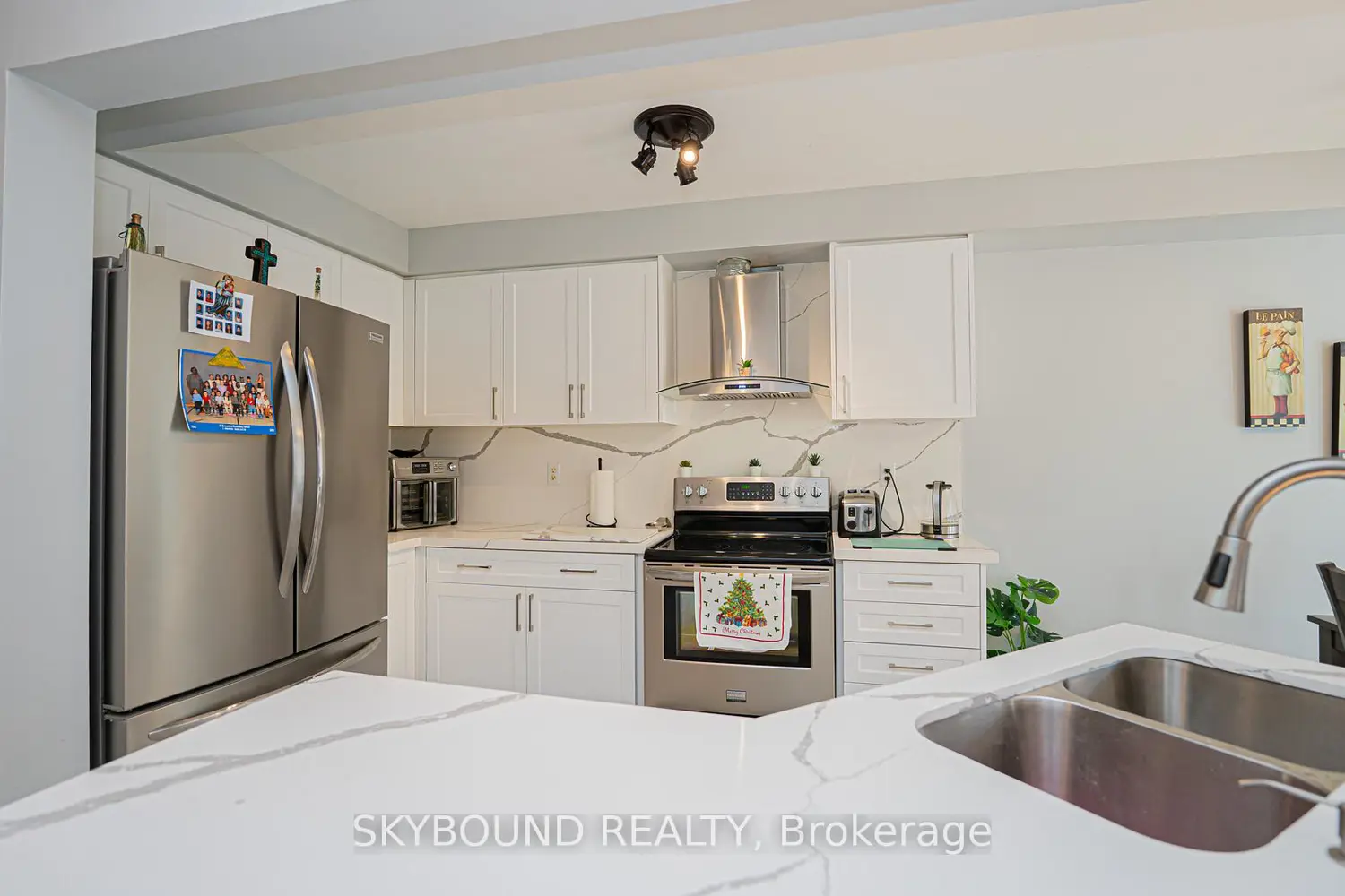 Additional image 6 of 1588 South Parade Court 43