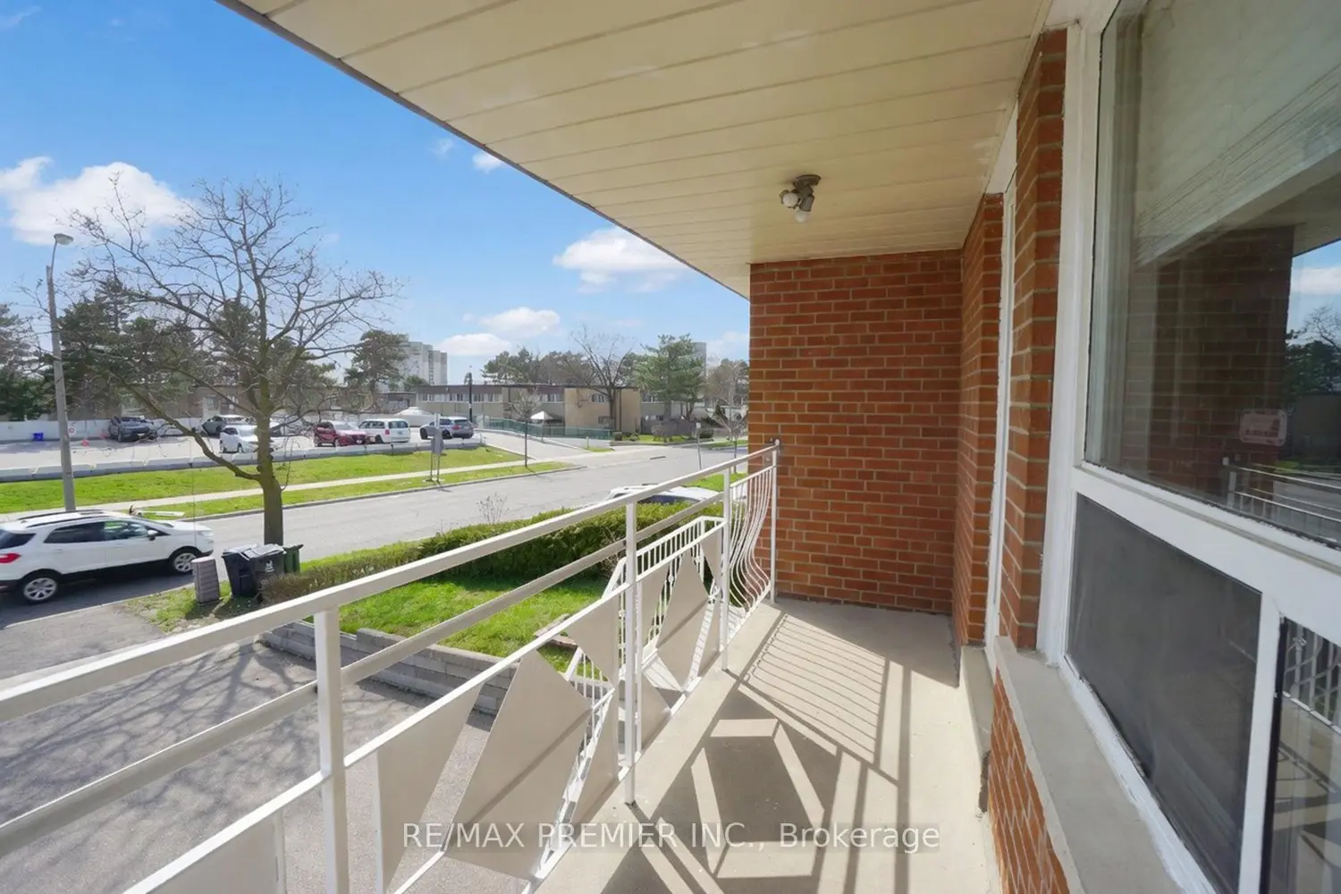 Additional image 2 of 258 Grandravine Drive