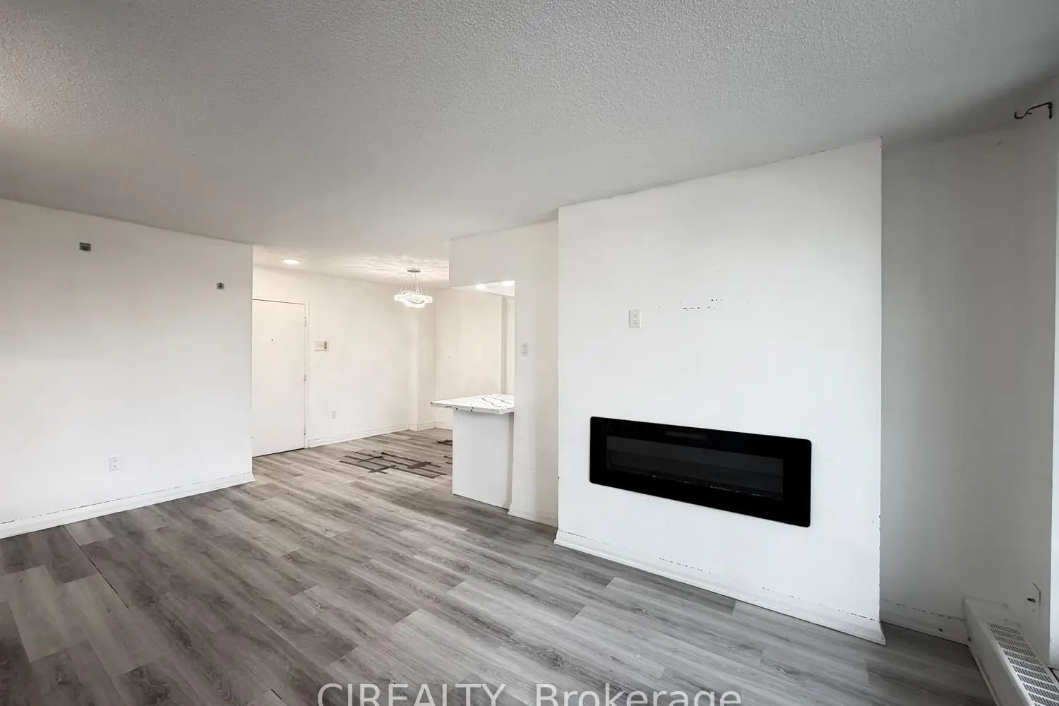 Additional image 6 of 1615 Bloor Street 411