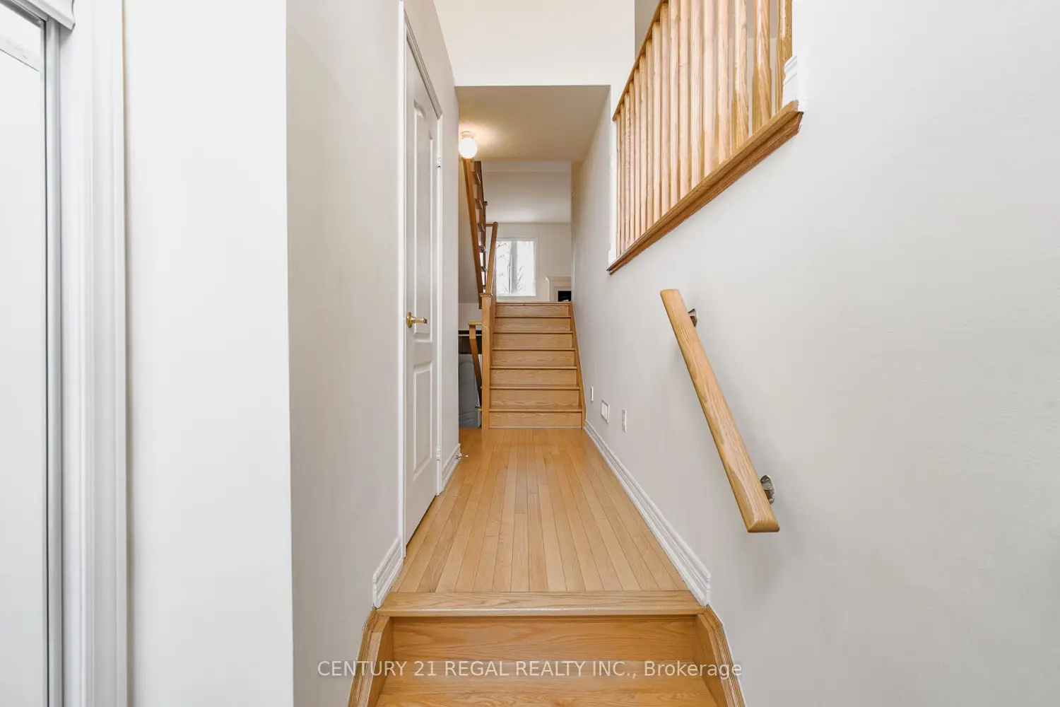 Additional image 3 of 27 Belanger Crescent
