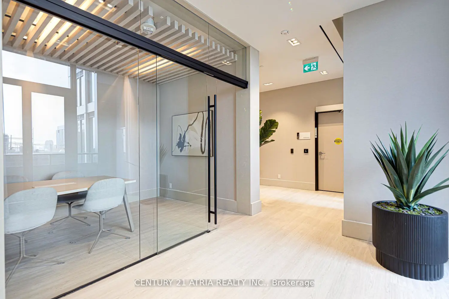 Additional image 14 of 2020 Bathurst Street 1810