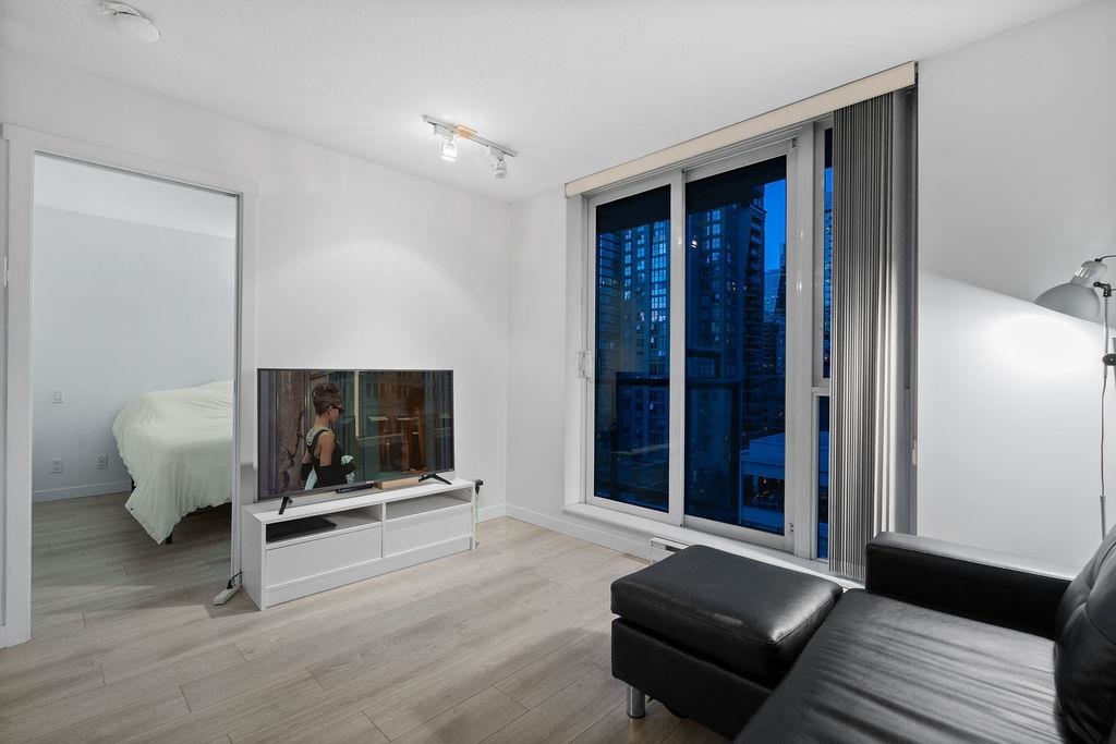 Additional image 3 of 1103-1010 Richards Street, Vancouver, BC, V6B 1G2