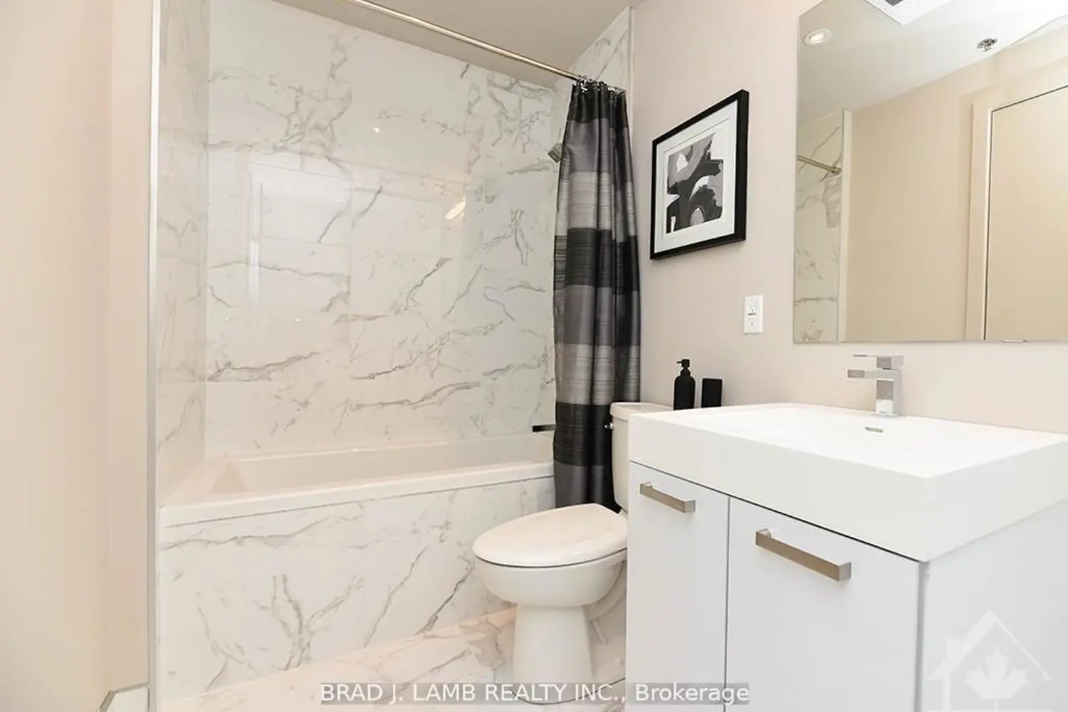 Additional image 11 of 203 Catherine Street 214