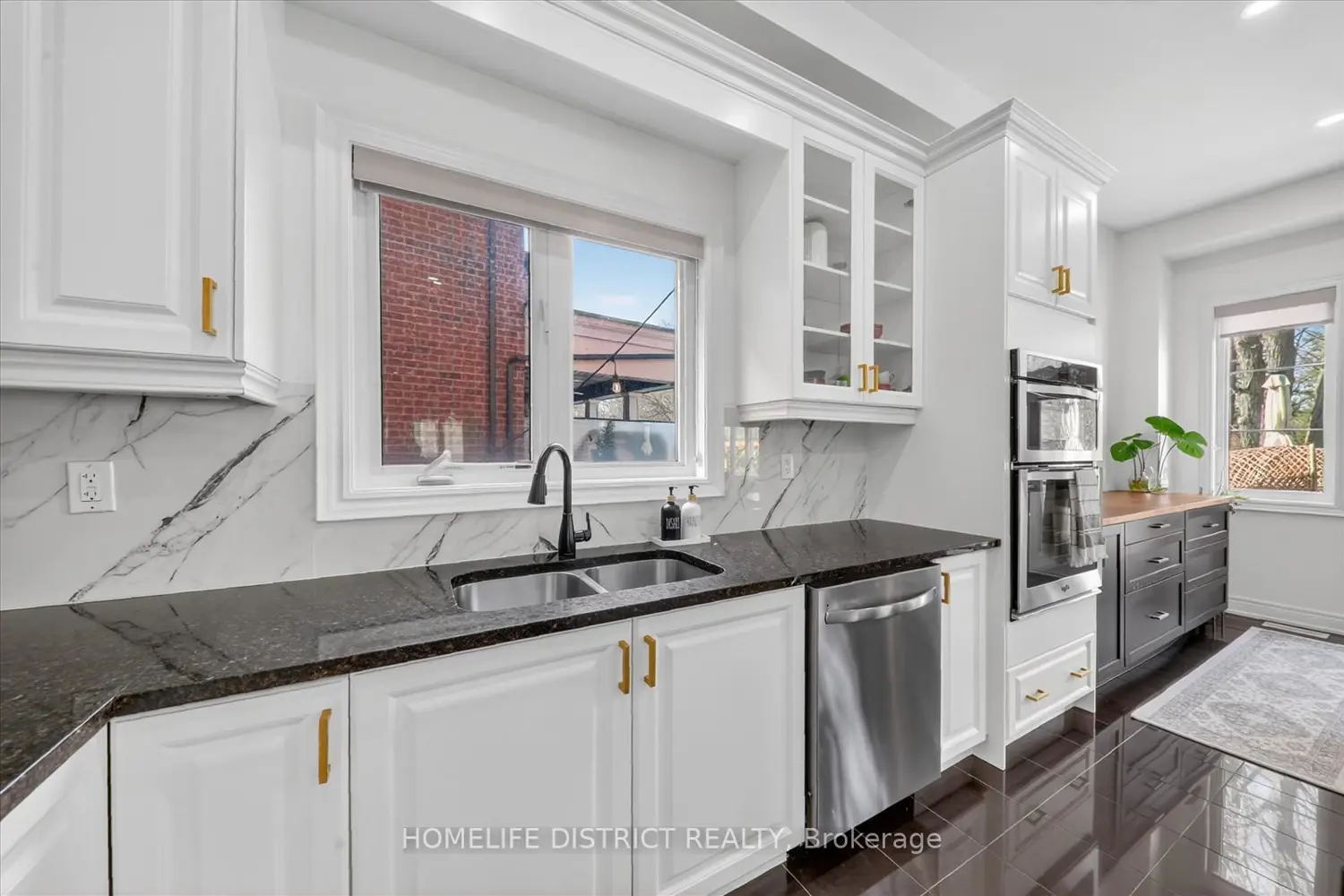 Additional image 9 of 210 Cannes Avenue