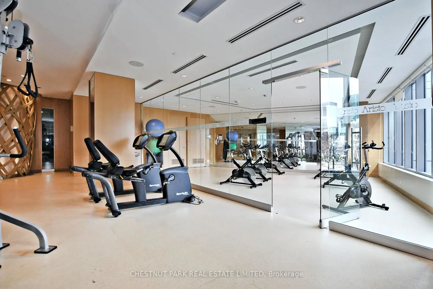 Additional image 18 of 120 Harrison Garden Boulevard 1801