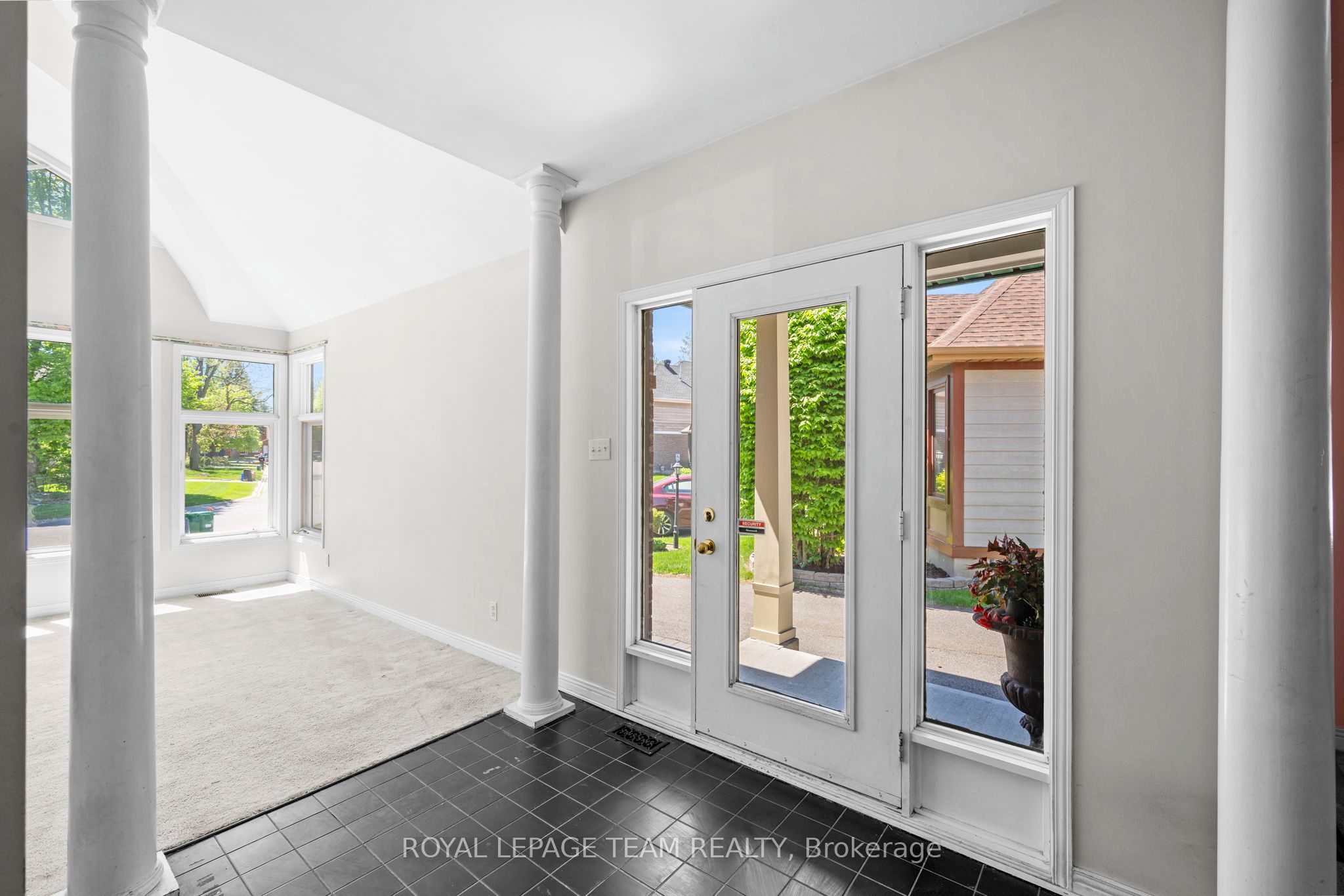 Additional image 5 of 33 Castlethorpe Crescent, Ottawa, ON, K2G 5P9