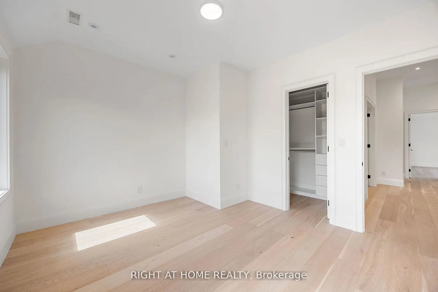 Additional image 17 of 120 Hammell Street