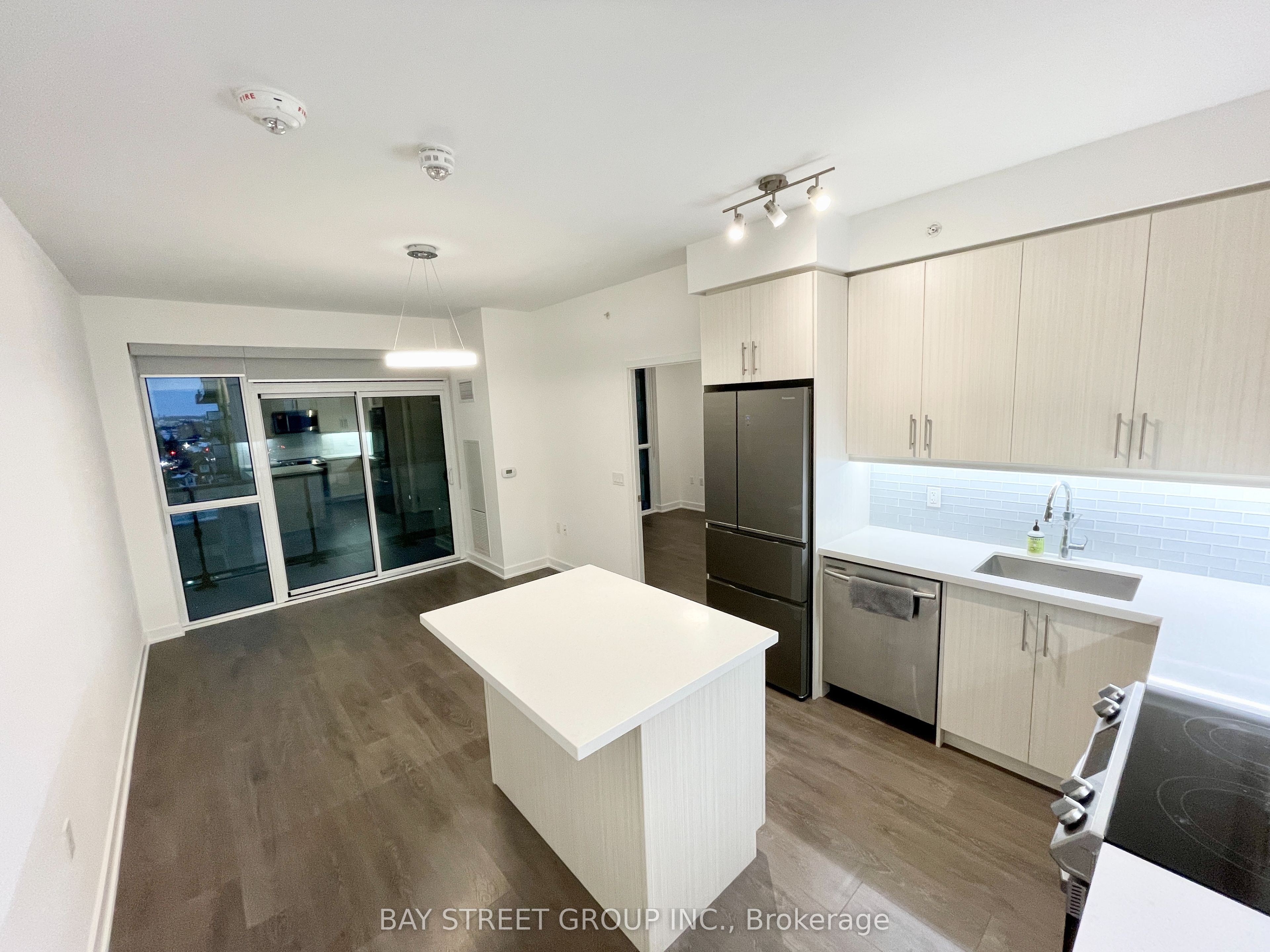 Additional image 3 of 703-75 Oneida Crescent, Richmond Hill, ON, L4B 0H3