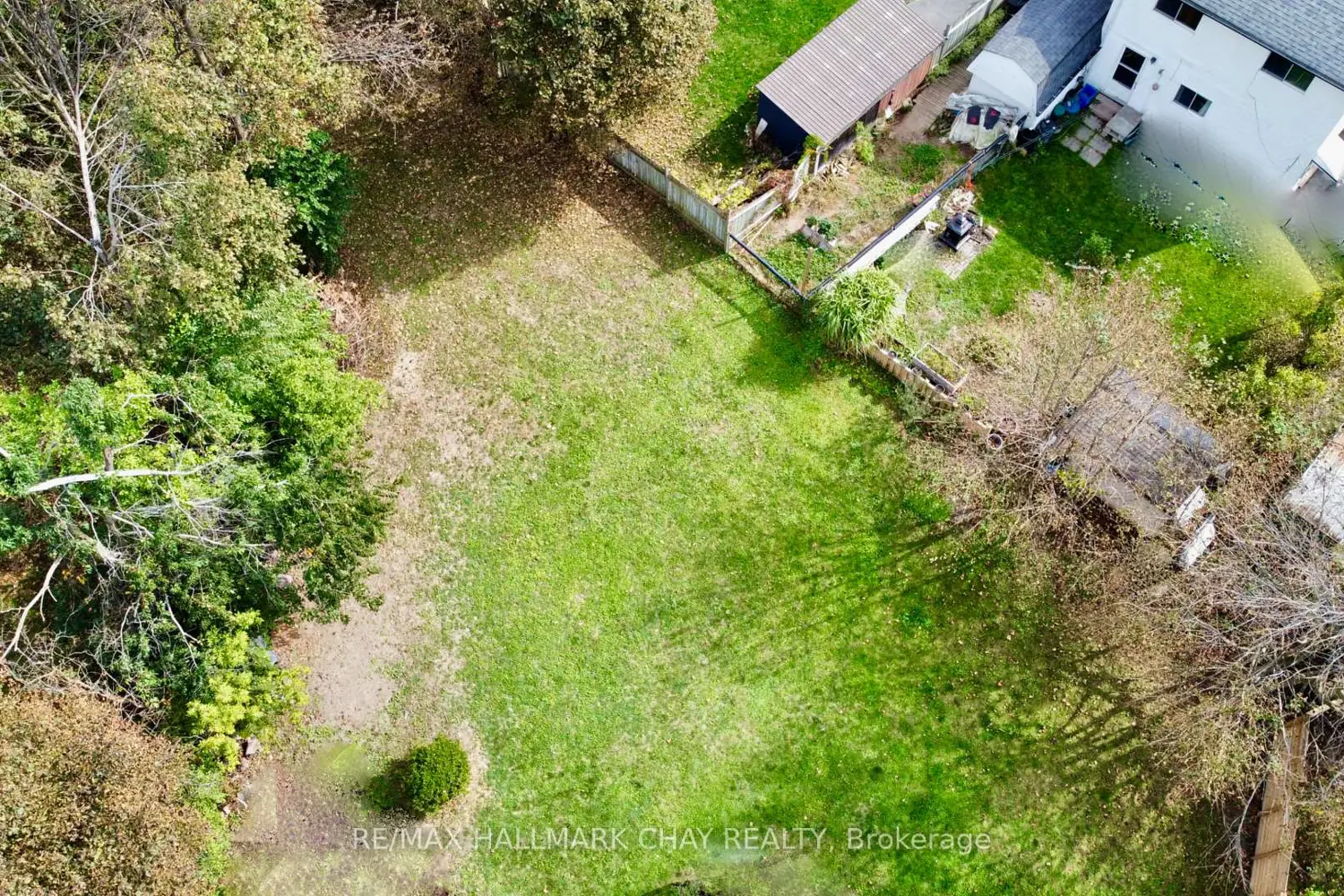 Additional image 16 of 29 Oakley Park Square