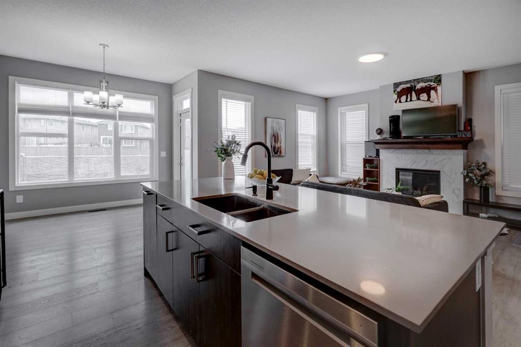 Additional image 5 of 154 Amblehurst Way NW, Calgary, AB, T3P 2A1