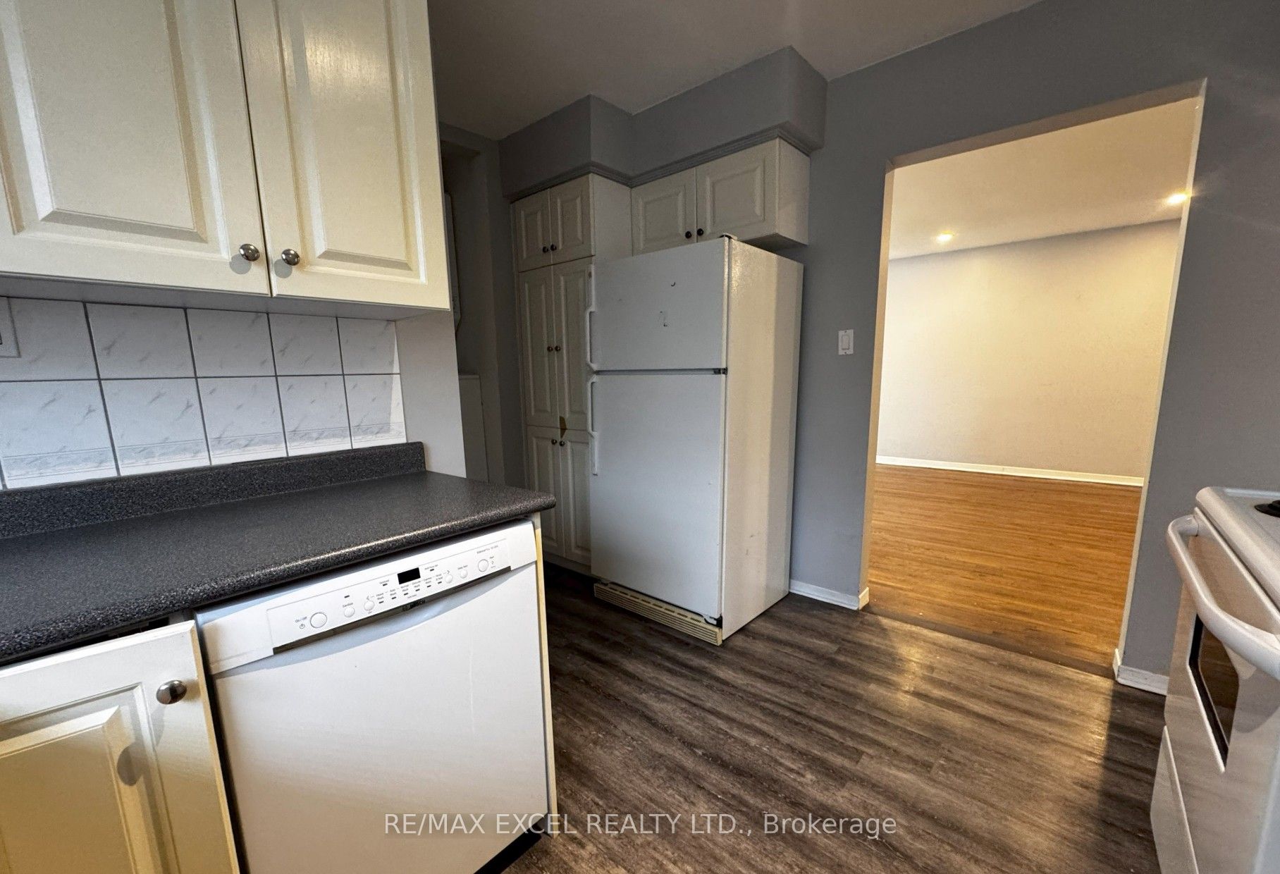 Additional image 6 of Main-244 Demaine Crescent, Richmond Hill, ON, L4C 2W5