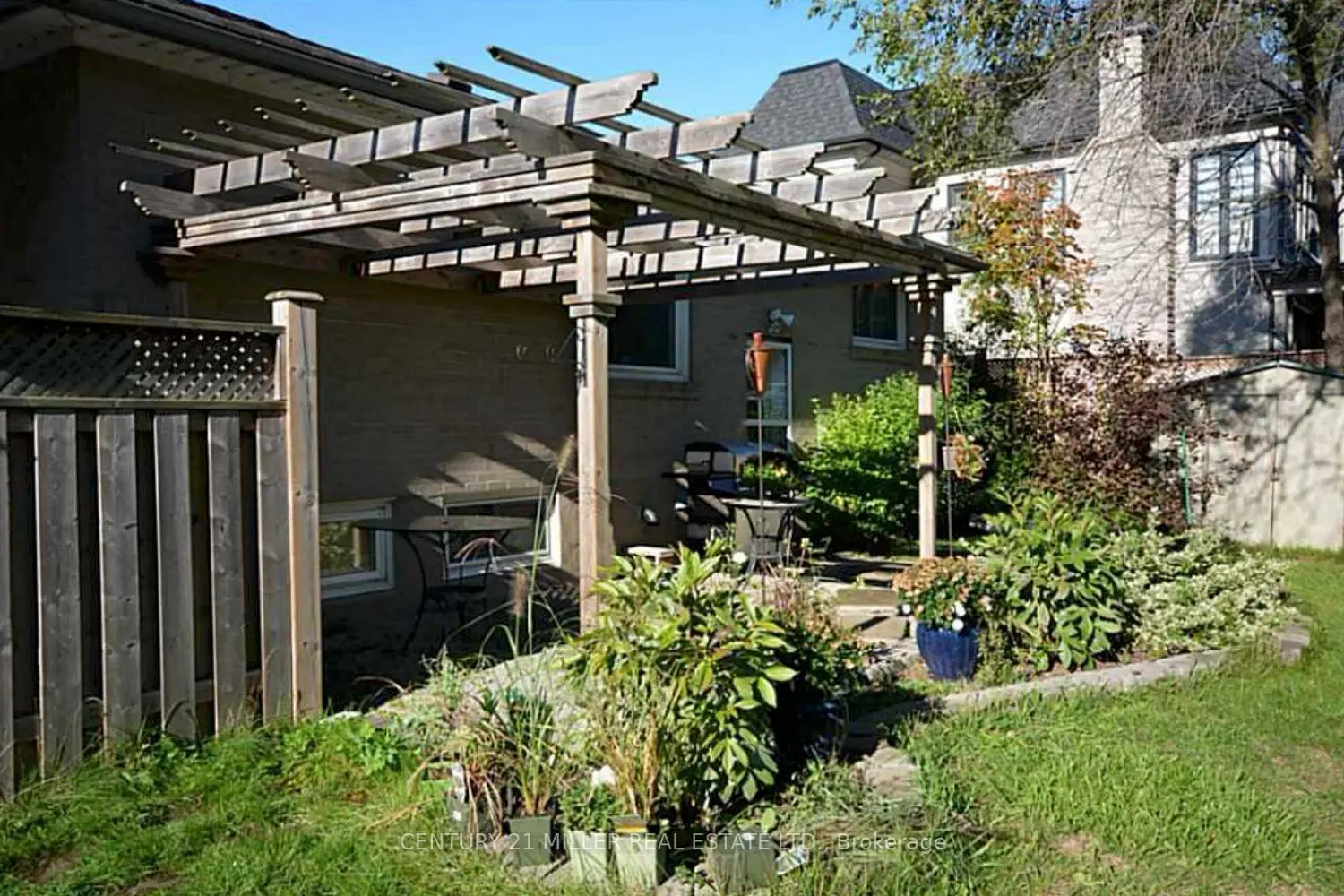 Additional image 11 of 469 Scarsdale Crescent