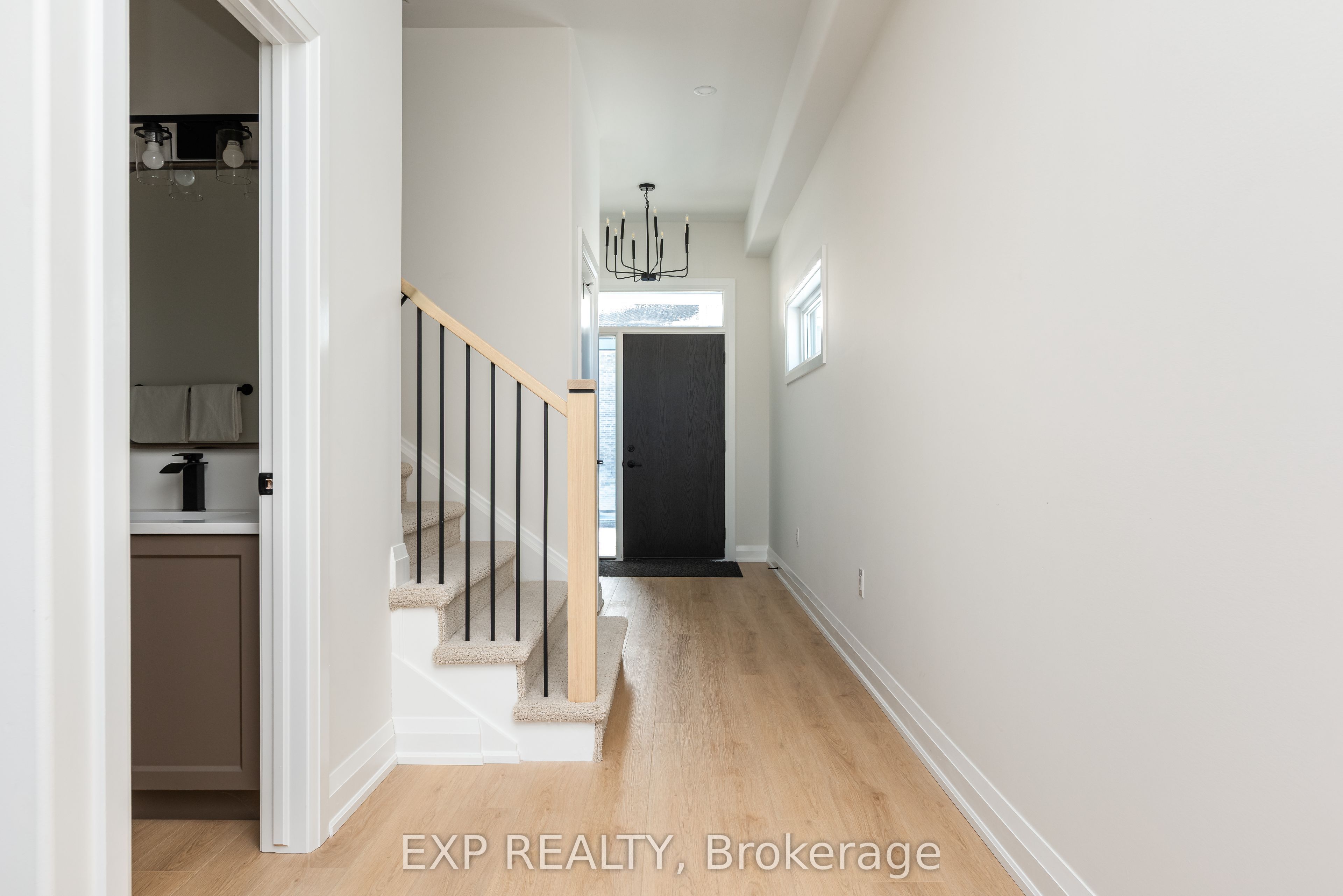 Additional image 2 of 6152 Curlin Crescent, Niagara Falls, ON, L2H 3W8