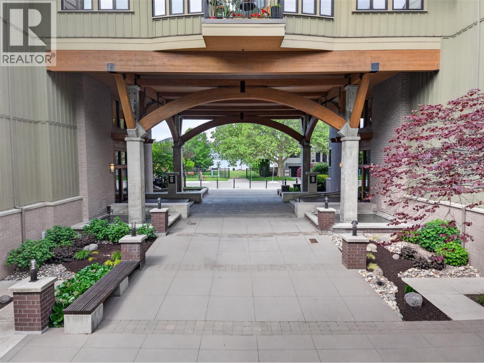 Additional image 6 of 101-2901 Abbott Street, Kelowna, BC, V1Y1G7