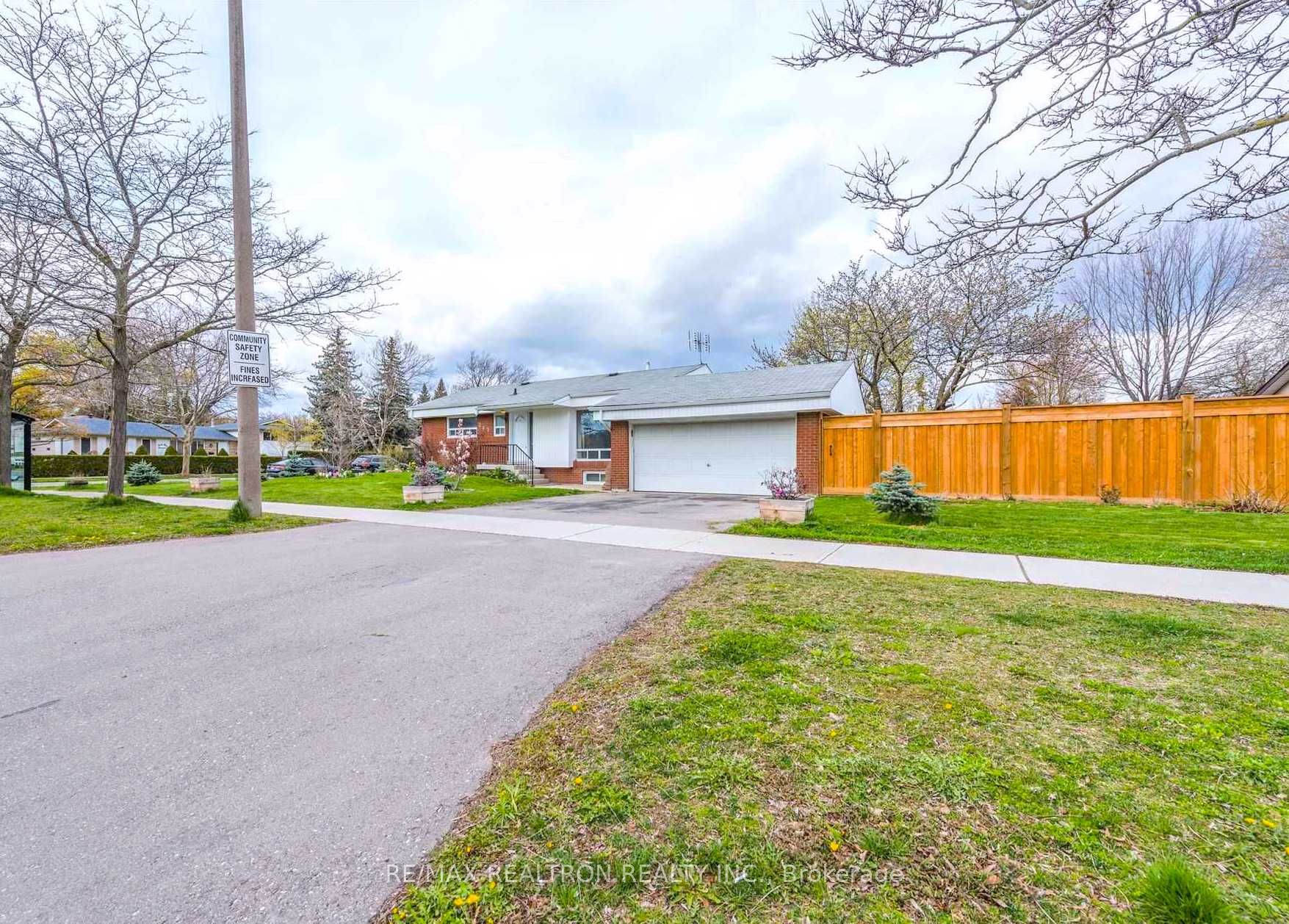 Additional image 3 of Lower-365 Mississauga Vly Boulevard, Mississauga, ON, L5A 1Y9