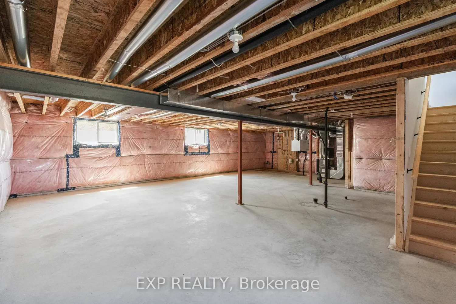 Additional image 15 of 204 Merritt Court