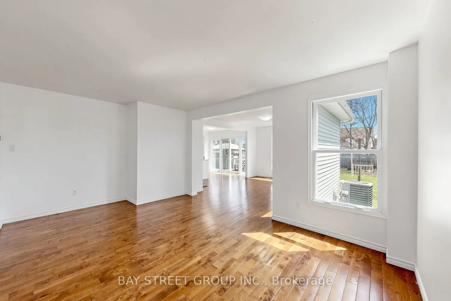 Additional image 6 of 985 Linden Street