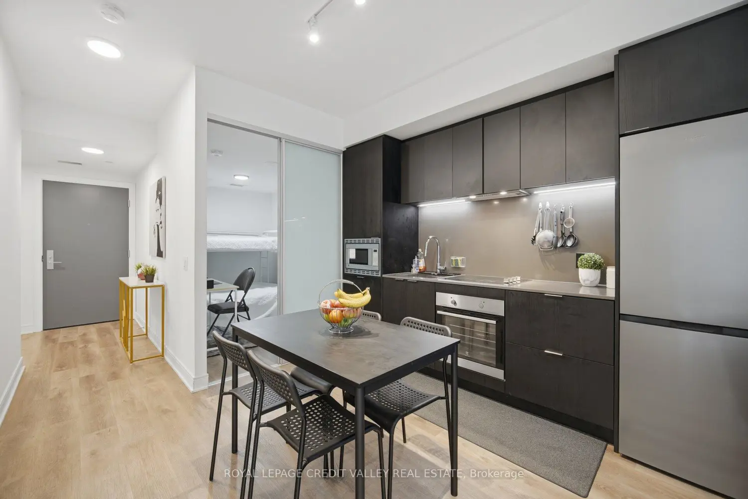 Additional image 5 of 86 Dundas Street 315