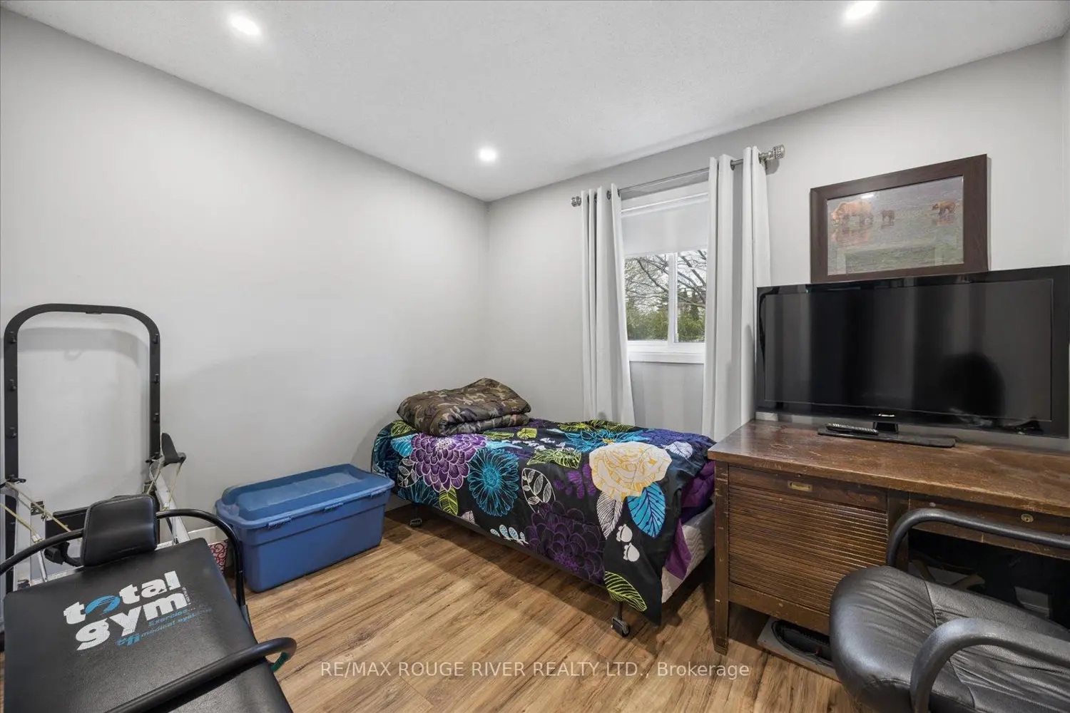 79 Broadlands Crescent photo 5