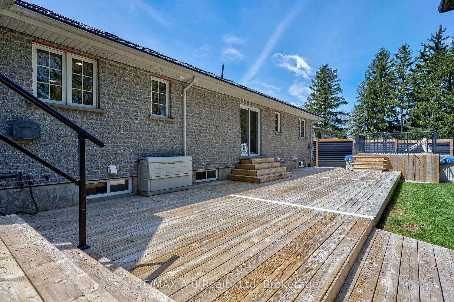 Additional image 15 of 256 Boyce Street