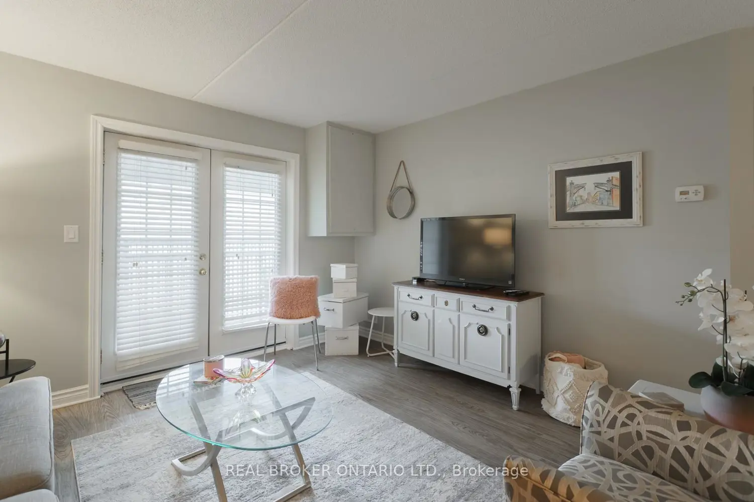 Additional image 15 of 2040 Cleaver Avenue 218