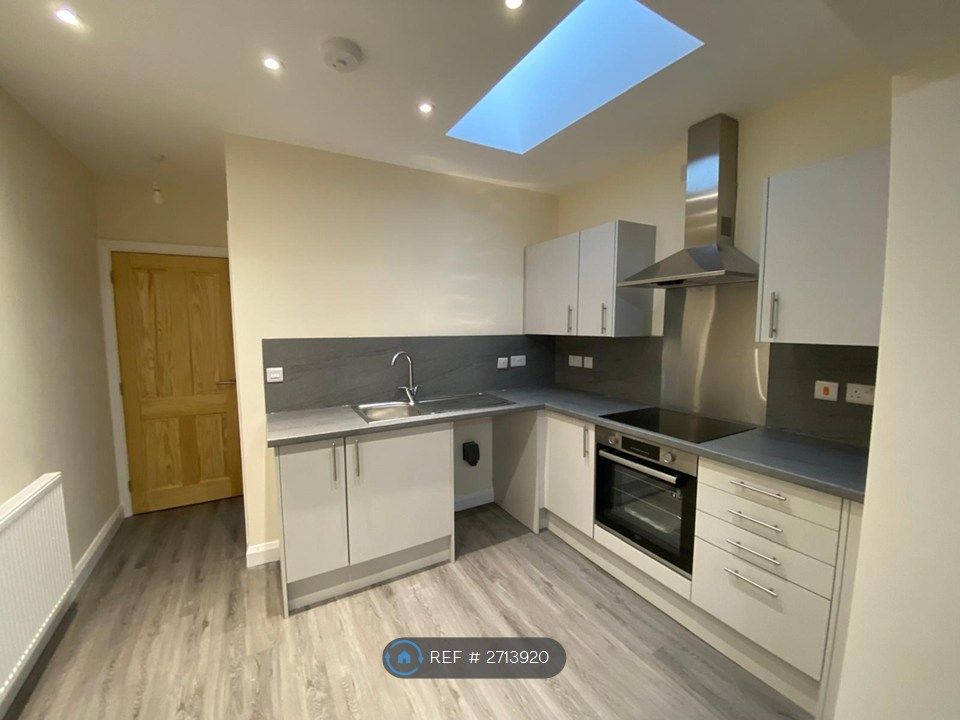Additional image 7 of 2 bed terraced house to rentChester Street, Mold CH7
