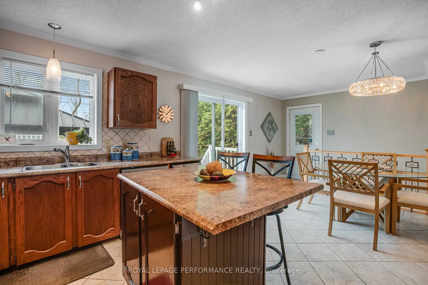 Additional image 9 of 767 Edmond Street