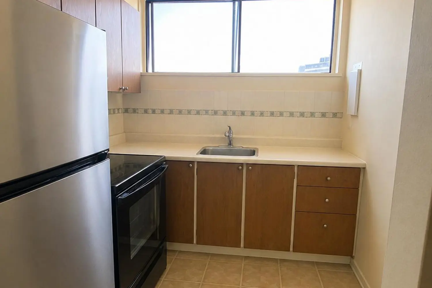 Additional image 4 of 4673 Jane Street 811