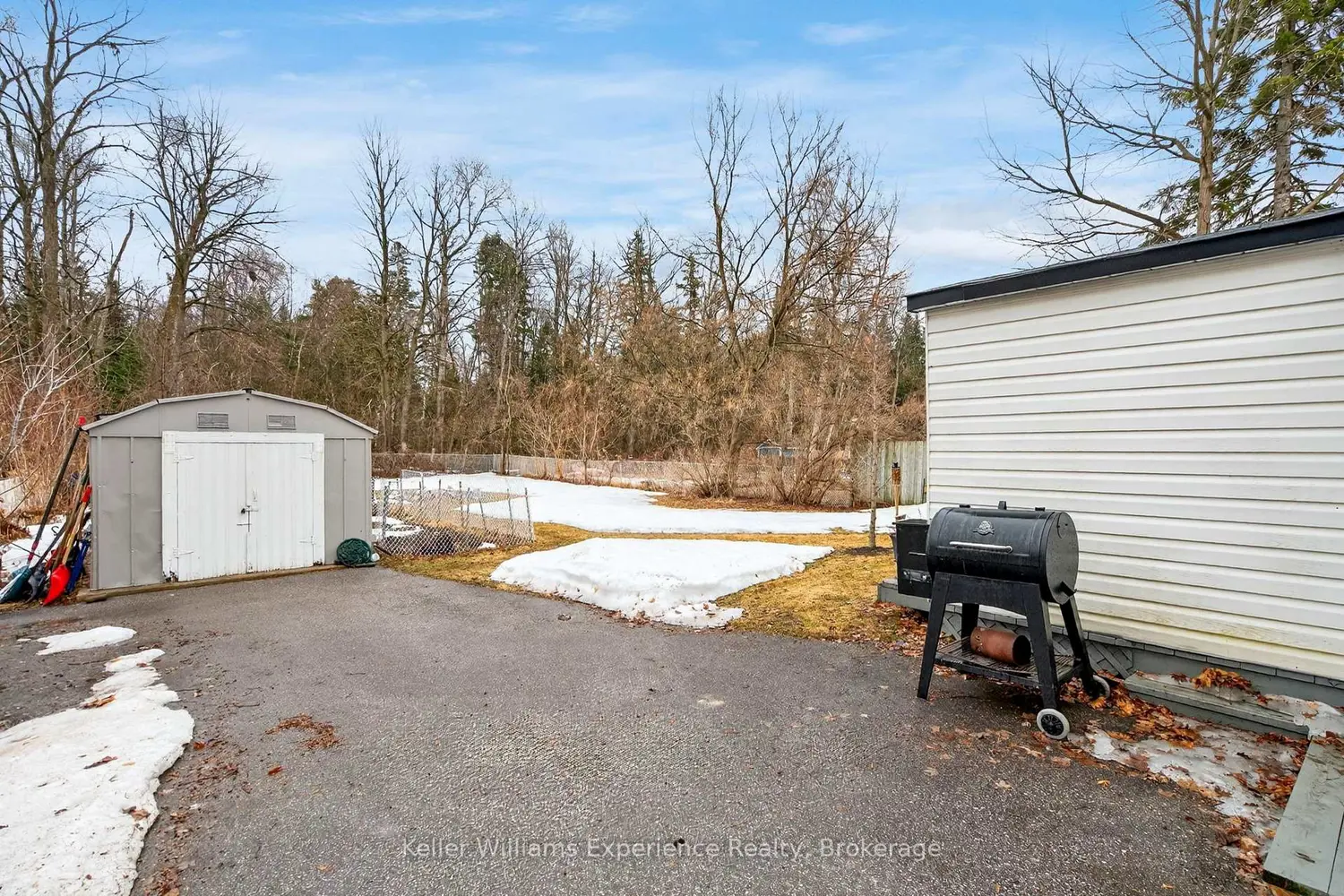Additional image 16 of 1031 Ferrier Avenue