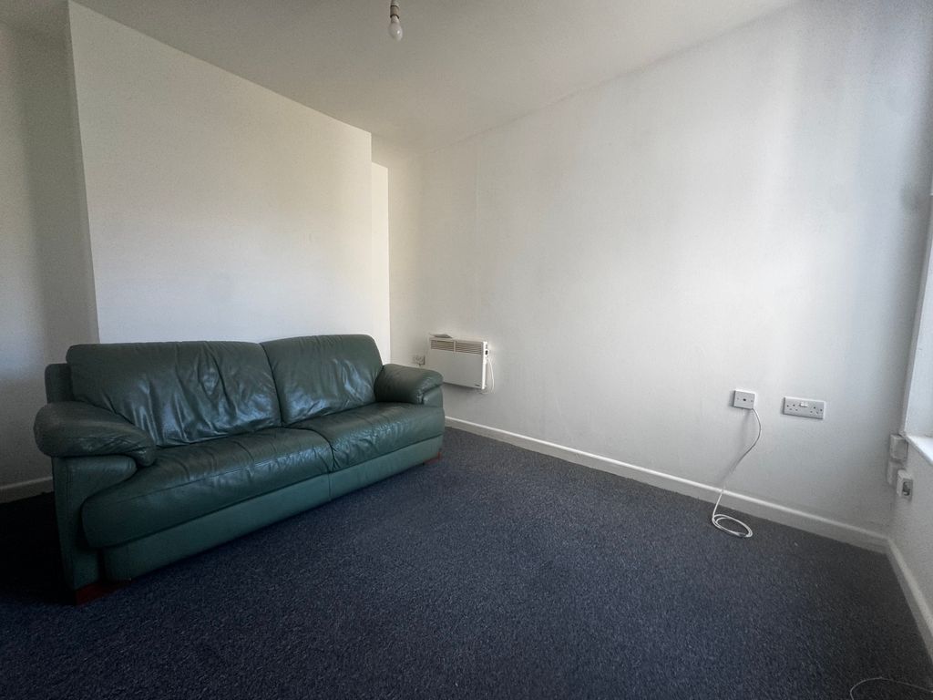 Additional image 5 of 1 bed flat to rentPortswood Road, Southampton SO17
