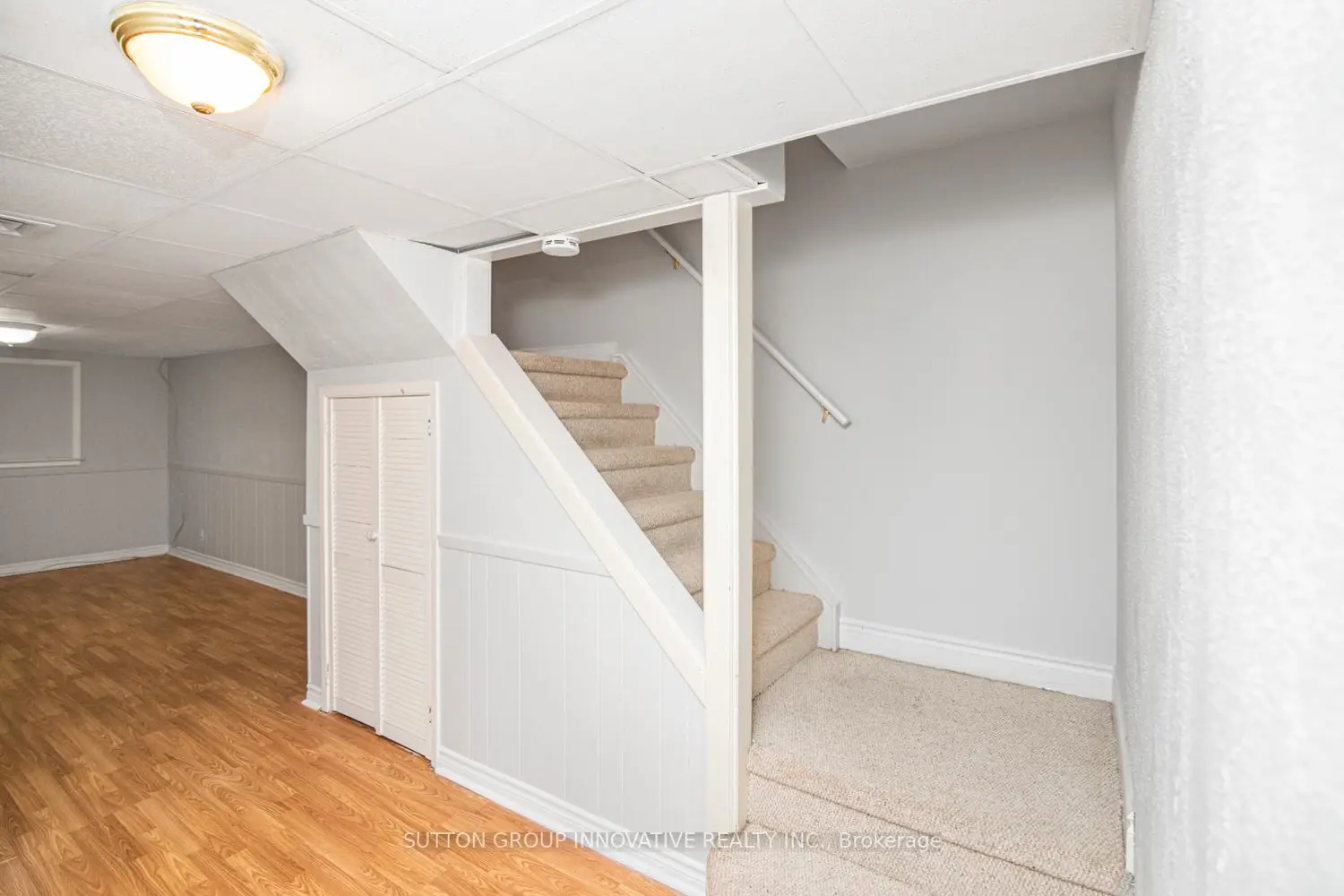 Additional image 12 of 457 Woodview Road 4