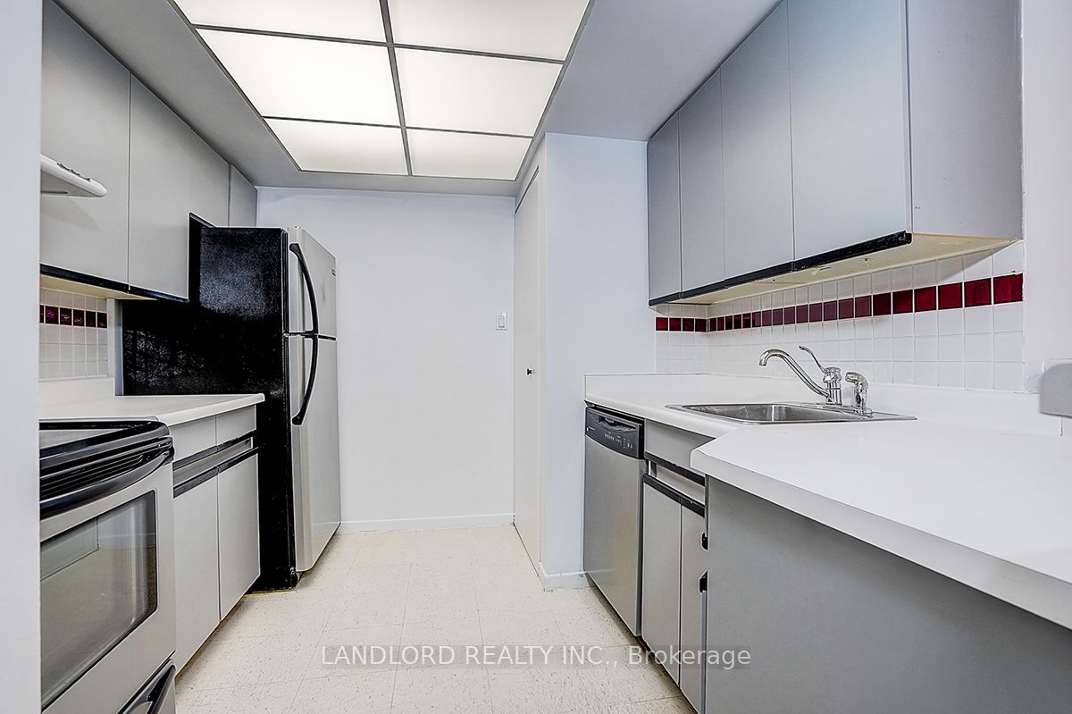 Additional image 2 of 907-1001 Bay Street, Toronto, ON, M5S 3A6