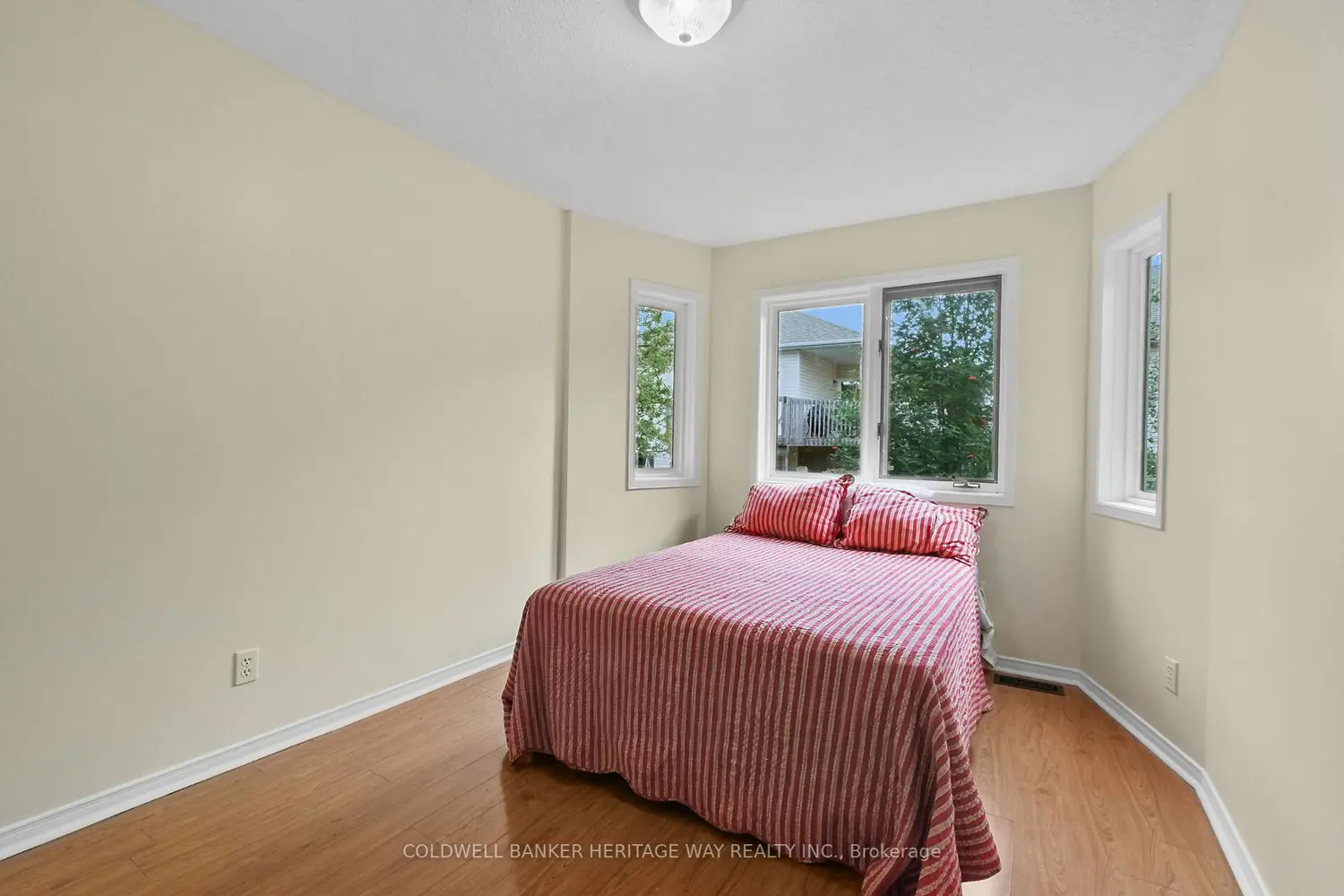 Additional image 12 of 3 North Ridge Manor