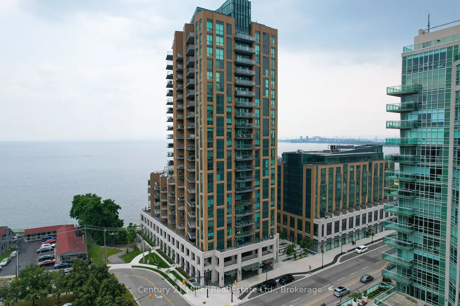 Additional image 2 of 2060 Lakeshore Road 802