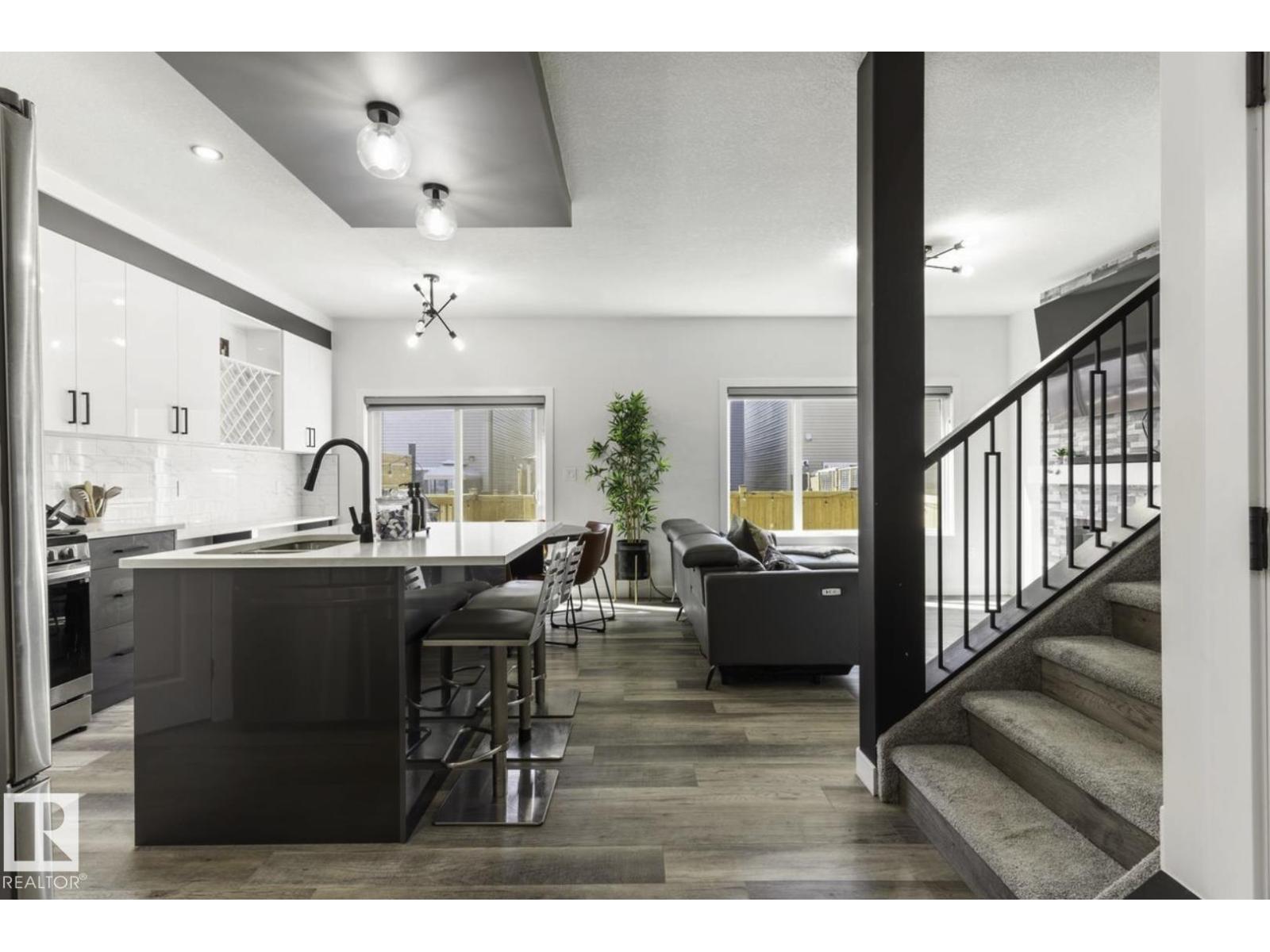 Additional image 4 of 19703 29 Avenue NW, Edmonton, AB, T6M1M2