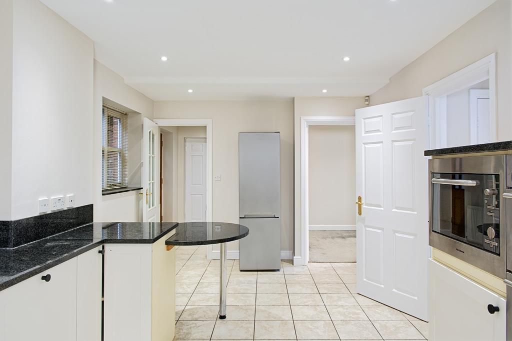 Additional image 12 of 6 bed detached house to rentLonglands Lane, Findern, Derby DE65