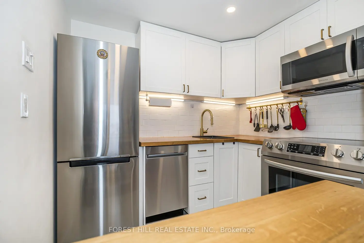 Additional image 3 of 117 Gerrard Street 903