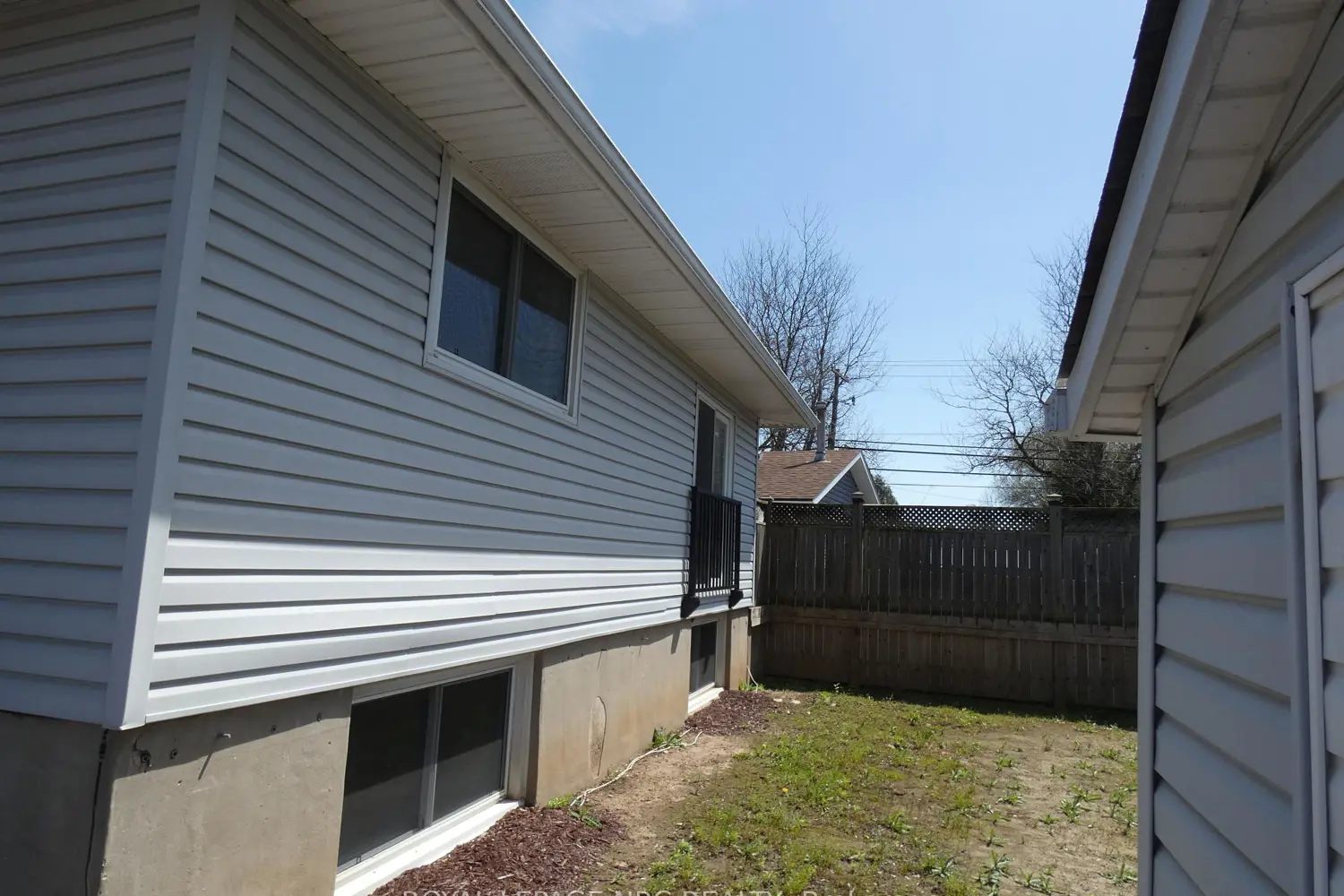Additional image 18 of 2909 Henley Avenue
