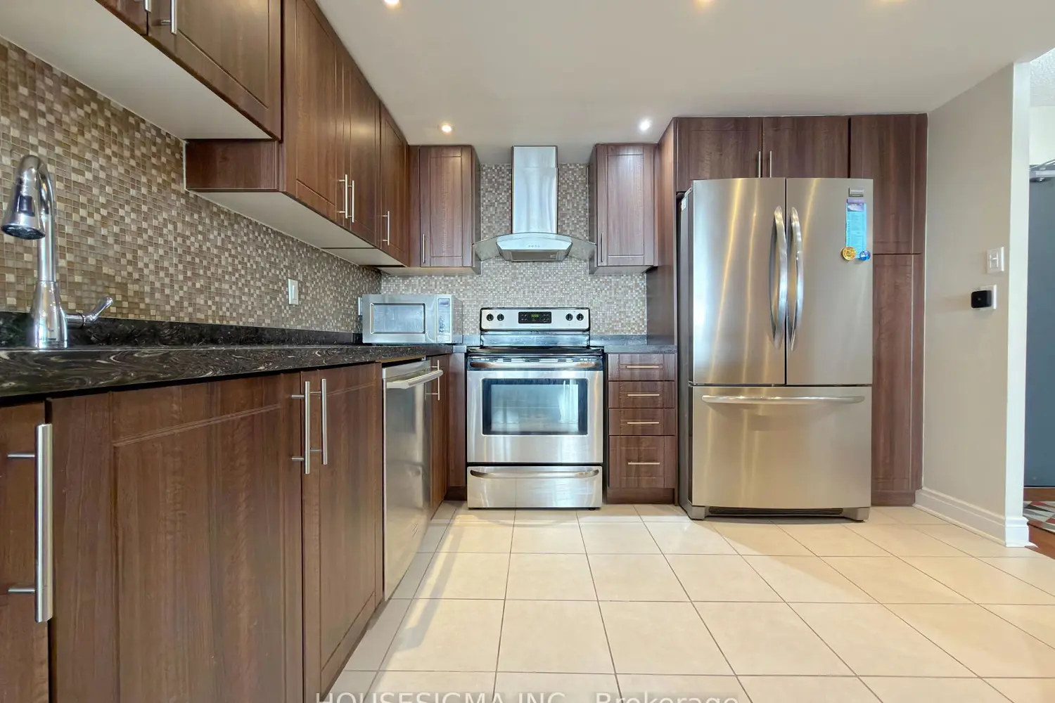 8 Lisa Street 1103