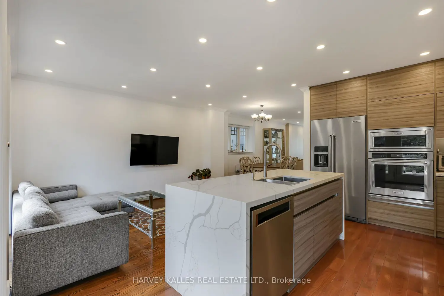 Additional image 8 of 204 Brooke Avenue