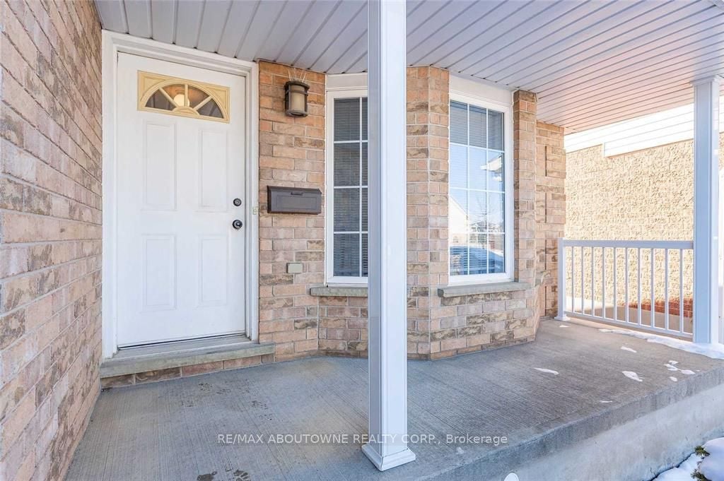 Additional image 2 of MAIN-51 Boulder Crescent, Guelph, ON, N1G 5A2