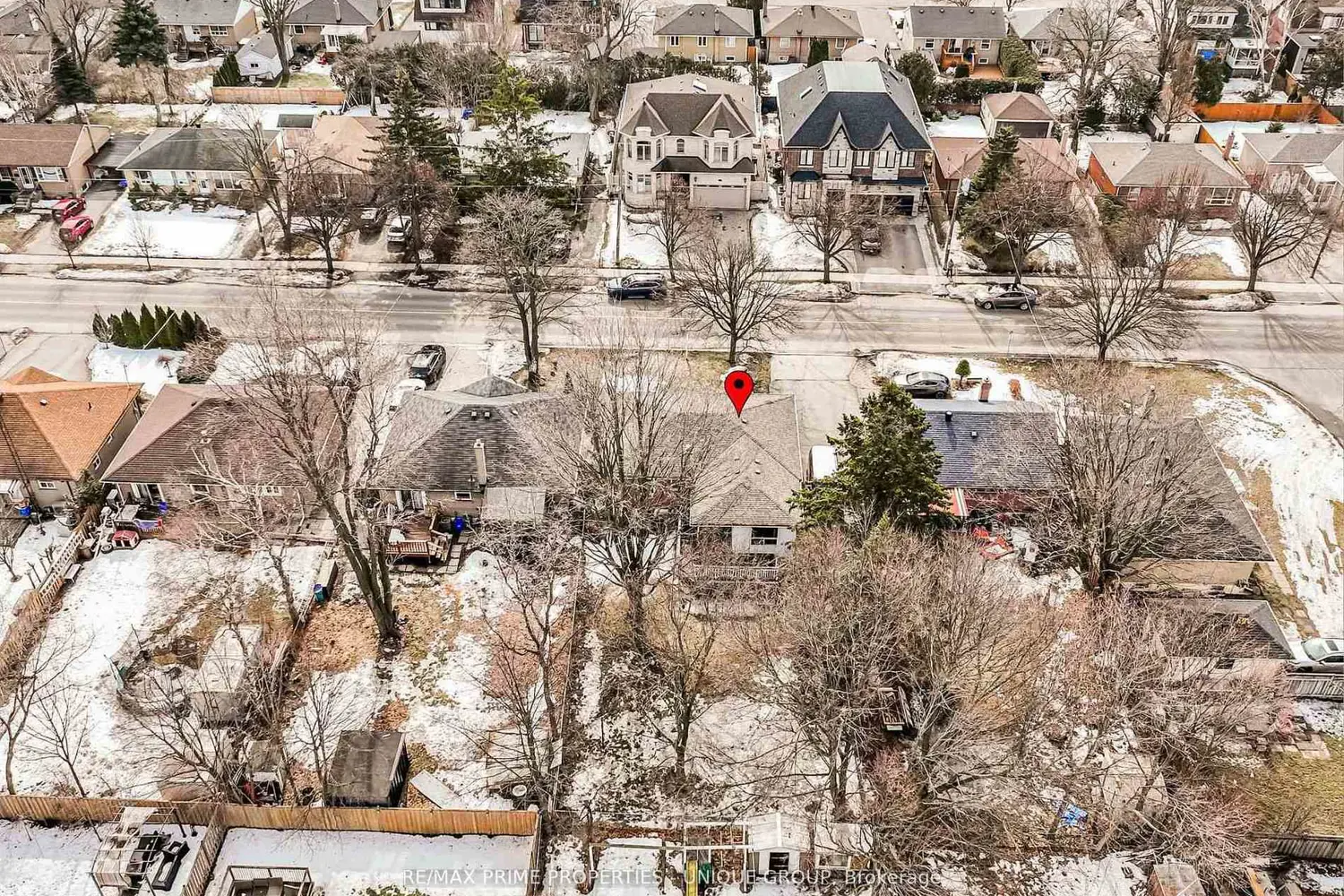 Additional image 16 of 425 Centre Street
