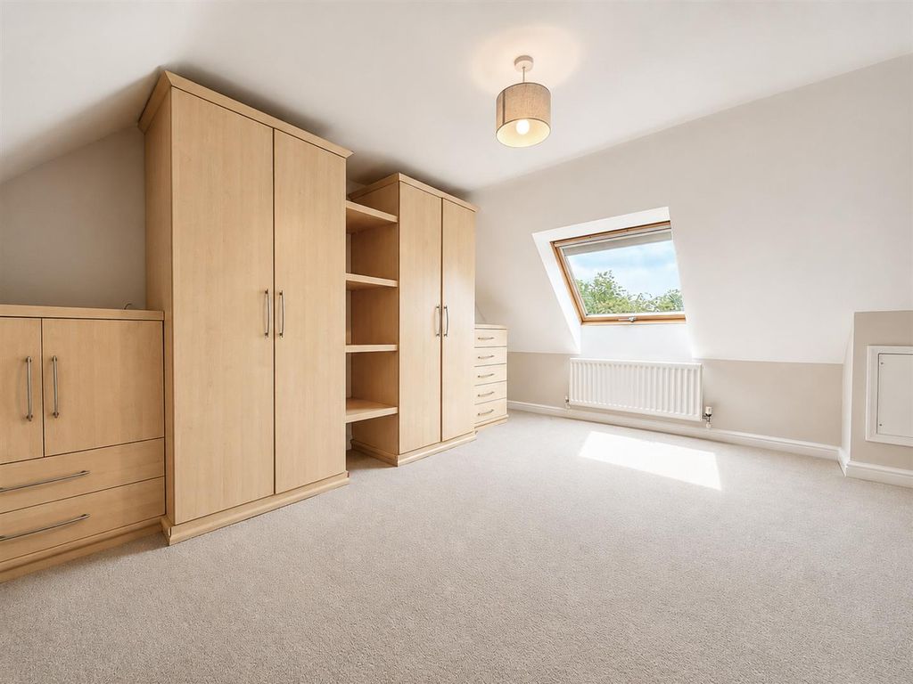 Additional image 17 of 7 bed detached house to rentThe Park, Cheltenham GL50