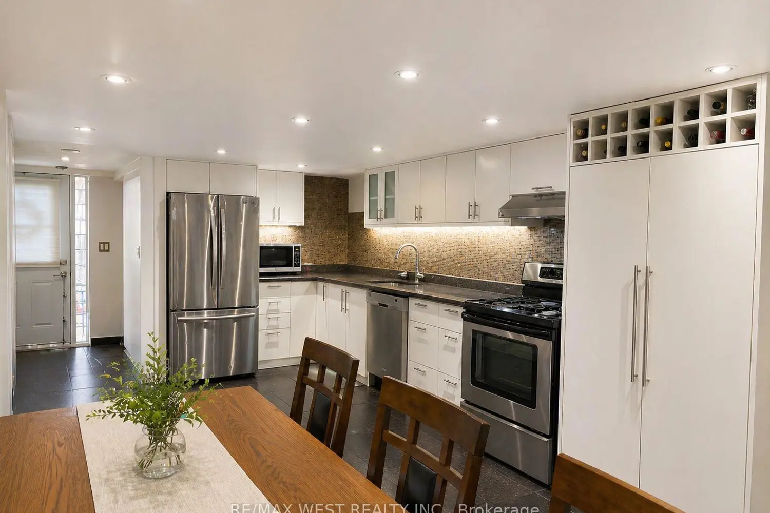Additional image 15 of 270 Boon Avenue