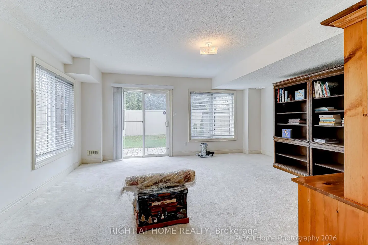 Additional image 14 of 1130 Cawthra Road 2